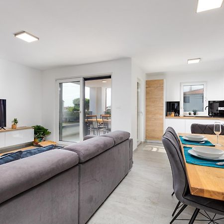 Apartma Skubic Murvica فانتاسيسي المظهر الخارجي الصورة